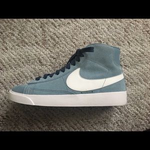 NIKE Blazer Mid Vintage Sneakers